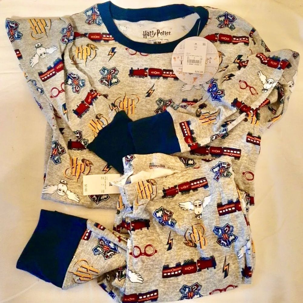 Harry Potter Pajama 2 pc Set‎ Medium Kid's Juniors Women's Gray 💯 % Cotton 🪄